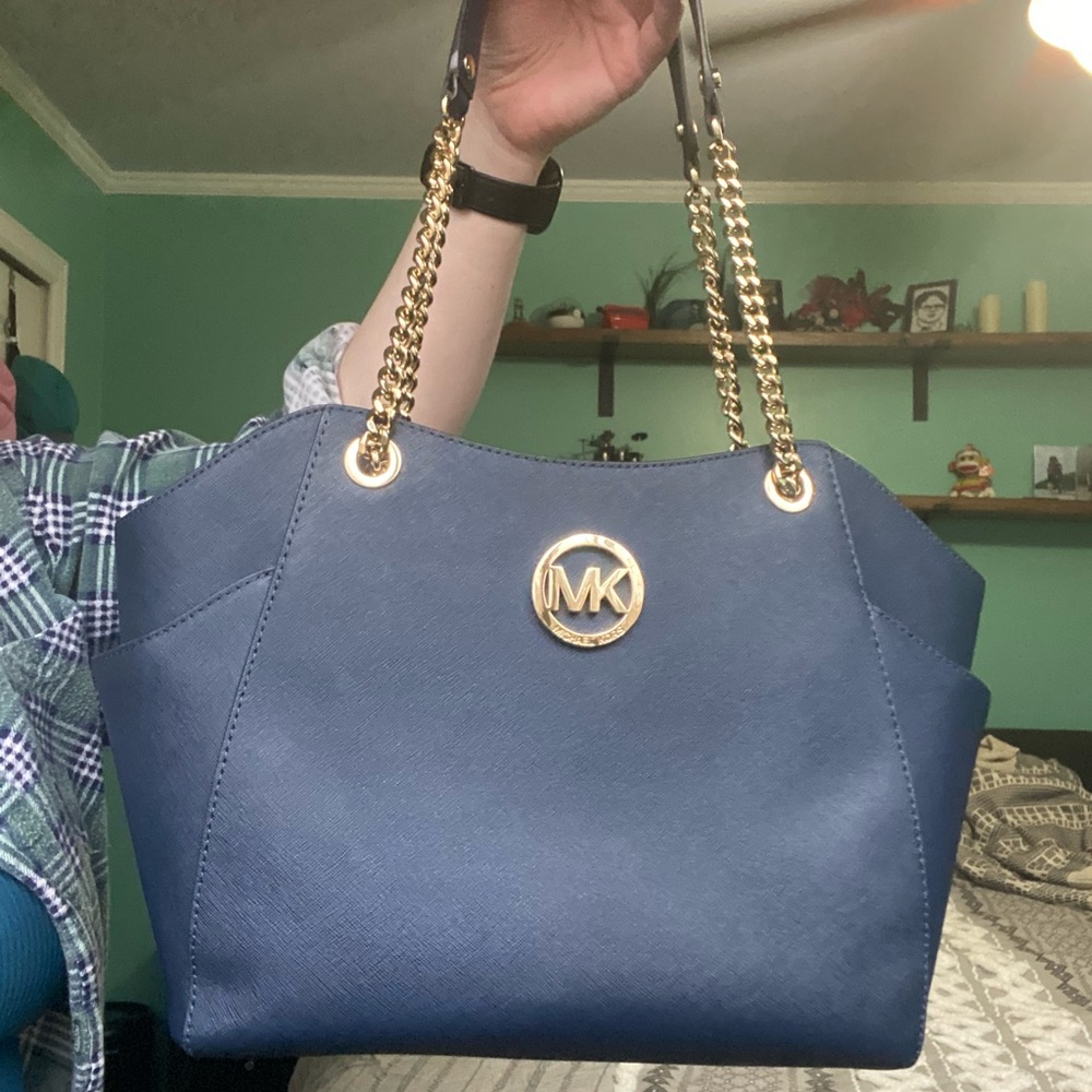 Michael Kors Jet Set Saffiano leather shoulder bag